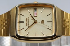 Vintage 1983 N MINT SEIKO King twin Quartz 9443-5020 Gold Kanji Dial Men’s Watch