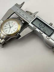Victorinox Swiss Army Officers Quartz Watch Sapphire Date New 371 Battery