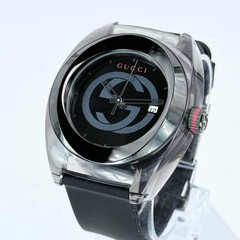 GUCCI 137.1 Men Quartz Working Watch Luxury Japan Limited Rare Authentic