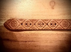 Tory Burch T-Logo Leather Band Stainless Gold-Toned Case Watch in Cammello/Ivory