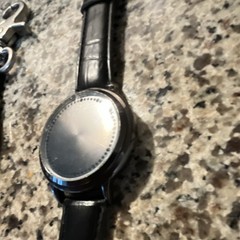 Black Dial Analog Round Wristwatch, Black Leather Strap, Silver Metal Case
