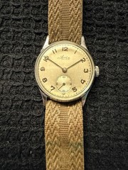 Avia “Golden Ghost” | Swiss Manual Wind | Vintage 1940s-50s
