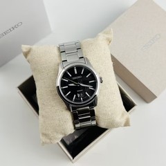 Seiko Essentials SUR535 Black Dial Stainless Steel Men’s Quartz Watch 39.5mm New