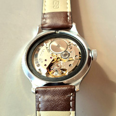Vostok Mosque Vintage Soviet Watch USSR Mechanical 2409 17 Jewels