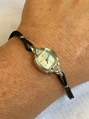 Vtg Bulova Wristwatch Swiss Made 6″ Band Clear Stones Fold Over Clasp *RUNS*