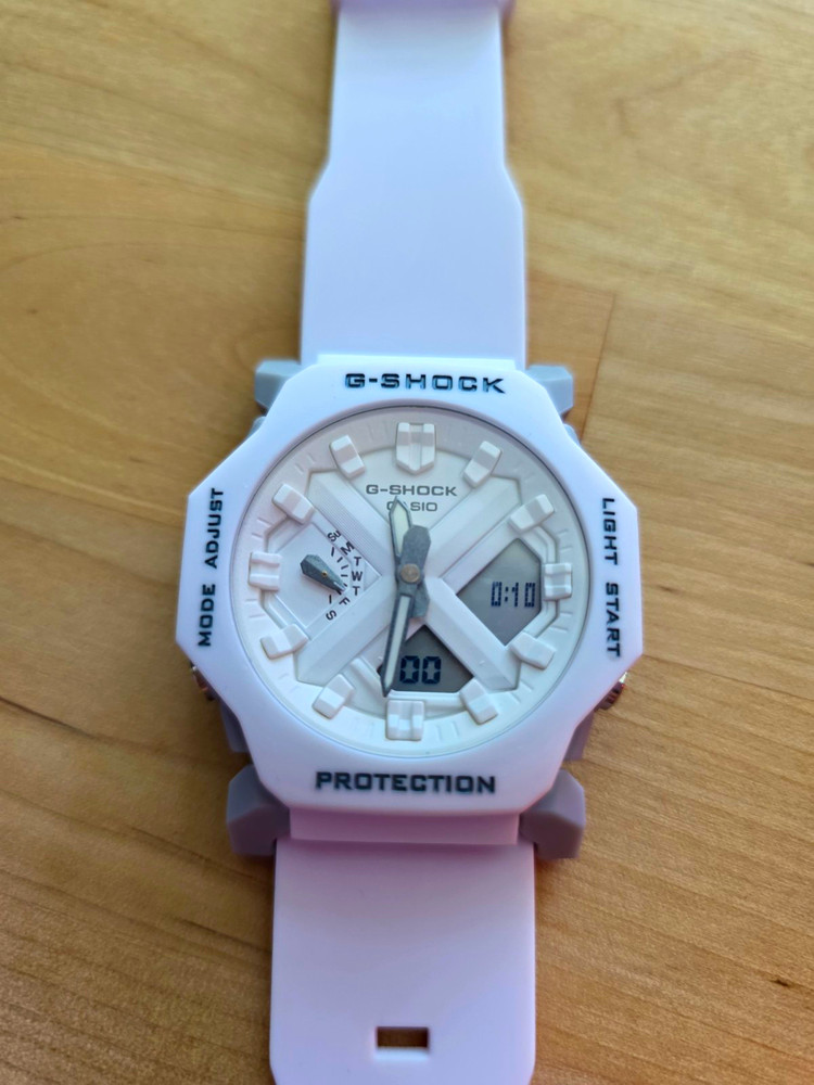 Casio G-SHOCK Analog-Digital Quartz 45mm White Resin Strap 200m WR