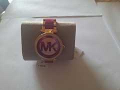 Michael Kors MK Women’s Quartz 39mm Pink/Gold Logo Dial 50m Watch Box