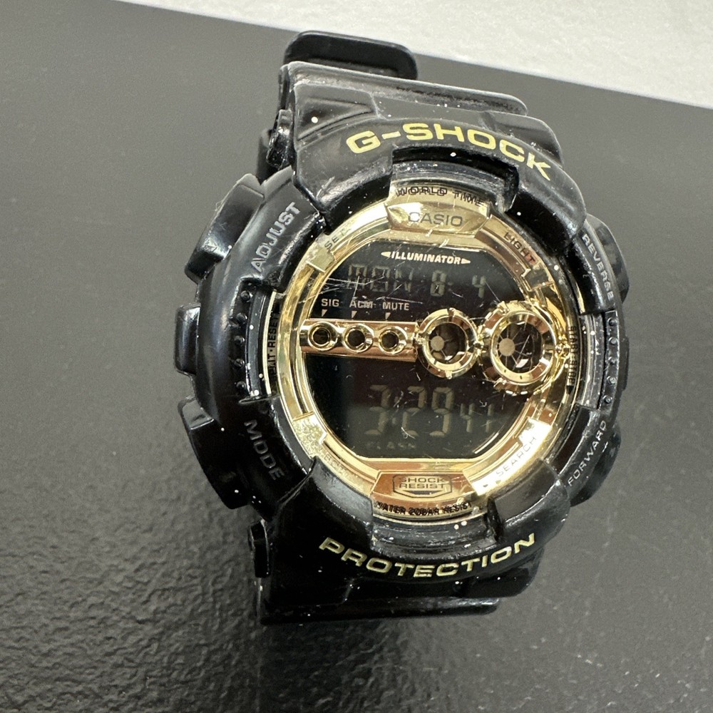 Preowned Casio Black Gold G-shock GD-100GB-1 55×51.2×17.4mm 72g