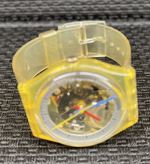 Rare Swatch Watch Jelly Fish 1985 GK100 Vintage