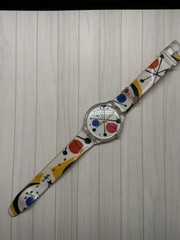 The Met – Alexander Calder Number 1 Textile Art Multi Color Watch