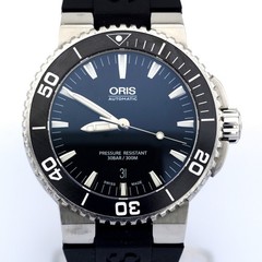 Oris / Aquis Automatic Diver’s Watch Iconic Red Rotor