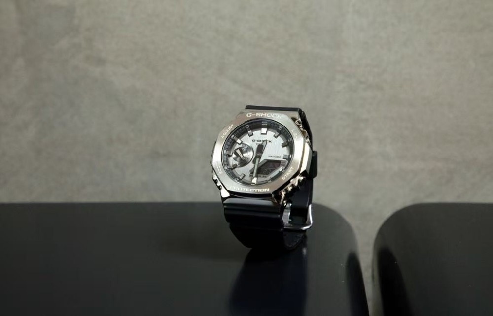 Casio G-Shock Silver Case Black Dial Sports Watch With Box