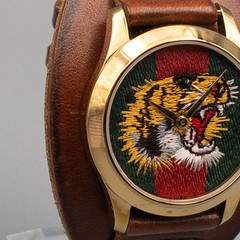[NEAR MINT] Gucci G-Timeless 126.4 Tiger Embroidery Web Sherry Line Quartz Men’s