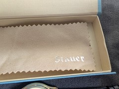 Stauer Metropolitan #17961 Japan Movt Genuine Black Leather NIB Blue Hands