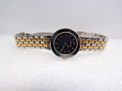 RADO Women’s DIASTAR 153.0344.3 Quartz Watch runs