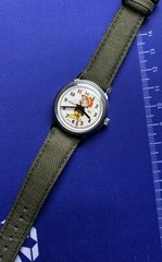 Vintage 1970s Keebler Elf Mechanical Novelty Field Watch Swiss Working