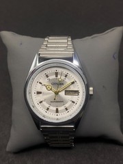 Vintage Citizen Automatic 8200A Japan Movement Day-Date Men’s Wrist Watch