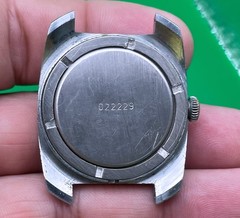 Vintage USSR Vostok 18 Jewel Wristwatch 2214 – Keeps Time