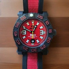 Men’s Reactor Gryphon 73811 Red Dial 8.5″ WRIST No Box