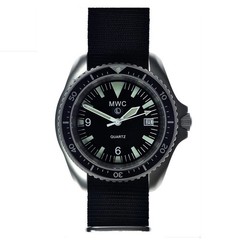 MWC 1999-2001 Pattern Quartz Steel Date Gray Black Sapphire Men’s Watch