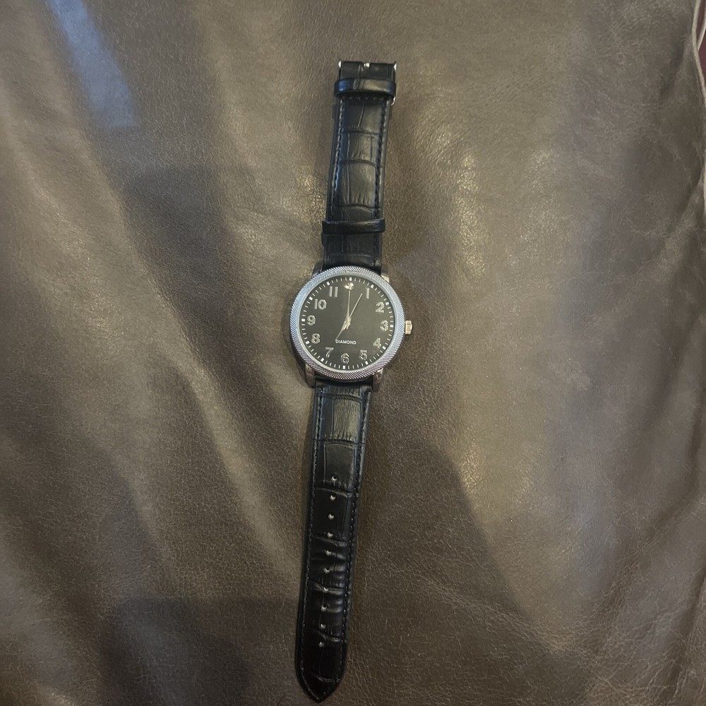 FMDOGE015 1F184 DIAMOND SILVER Tone BLACK BAND Watch Unisex