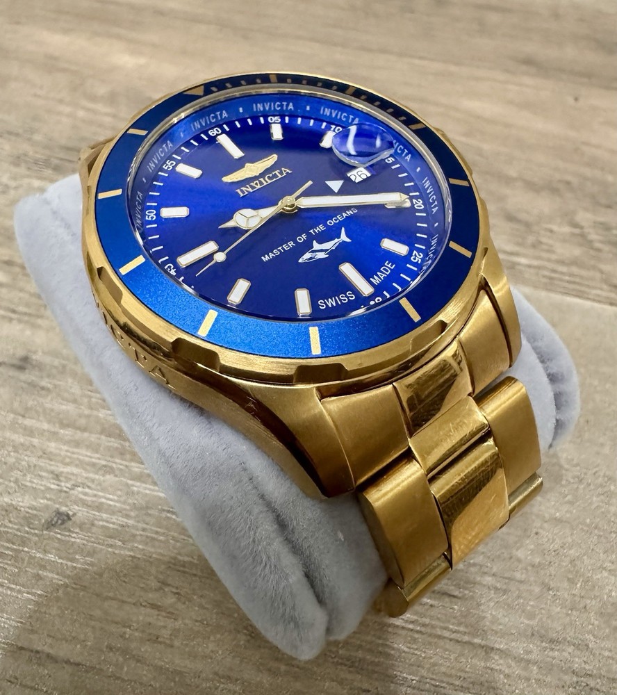 Invicta Master of the Ocean Men’s Quartz Blue Dial Gold Steel Bracelet Date