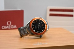 OMEGA Seamaster Planet Ocean Orange Bezel COMPLETE WITH BOX & PAPERS