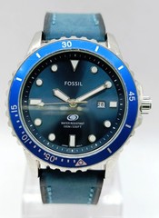 Amazing Fossil Date Indicator Quartz Analog Men’s Wrist Watch
