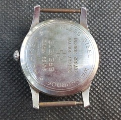 Vintage Roamer Manual Wind Date 17 Jewels Swiss Made Wrist Wrist Watch 35 mm.