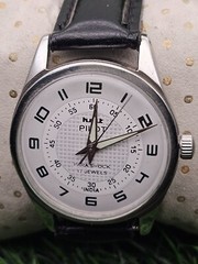 Beautiful Mens HMT Pilot Parashock Mechanical Wind 17J Watch White Dial
