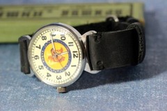 Soviet wrist watch RAKETA Laika Dog-astronaut cool watch from the former USSR