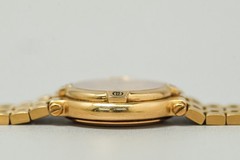 *NEAR MINT* Vintage GUCCI 9200L Quartz Date Gold Dial Swiss Made 7J 25mm Women’s