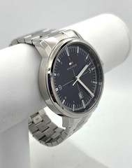 Tommy Hilfiger 1791753 Essentials Stainless Steel Bracelet Watch Store Display