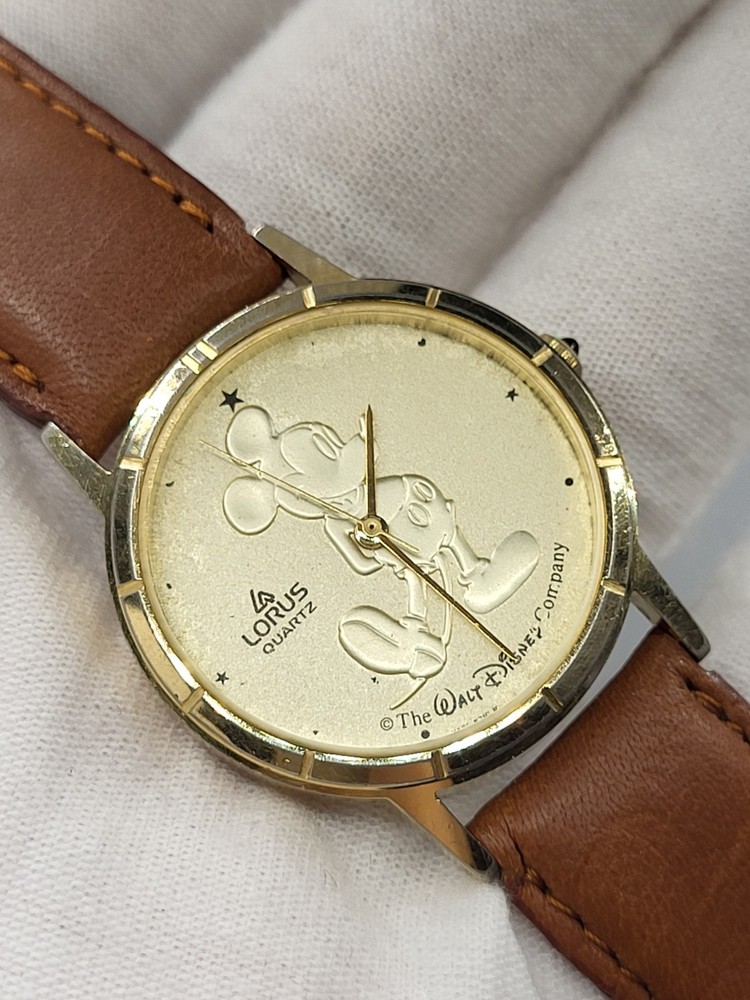 [ SERVICED WORKS ] 1990s LORUS Mickey Mouse Gold Coin Lorus Watch Disney Vintage