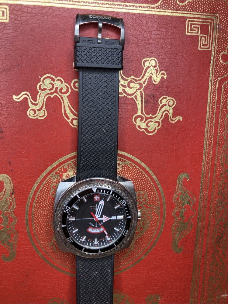 zodiac super sea dragon ZO3701 watch dual time Swiss Made Original Rubber Band