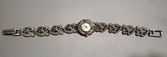 VINTAGE LADIES WATCH PIERRE NICOL ANALOG QUARTZ FOLD CLASP SILVER TONE NEED BATT