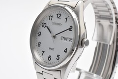 [Near MINT] SEIKO Spirit 7N48-7A00 Quartz Men’s Watch White Dial Day Date Japan