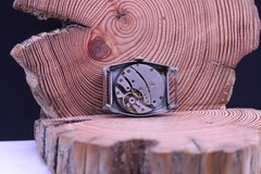 VINTAGE MEN’S TANK WRIST WATCH 26.3×36.6mm CASE 16.2mm LUG FOR REPAIR (KN)
