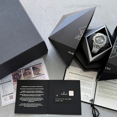 Hublot Big Bang Sang Bleu Diamond Set 418.NX.5107.RX.1604.MXM20 – Box AND Papers