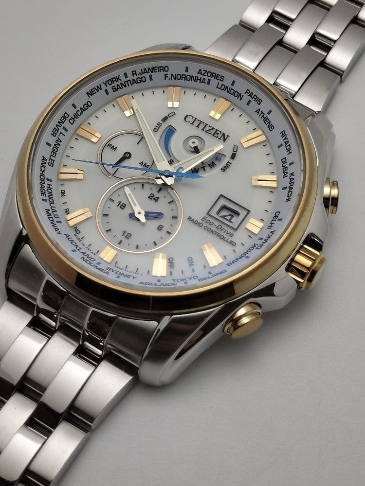 Citizen Double Direct Flight World Time Solar Watch wrist 20.5cm/8.1in