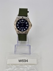 Men’s Watch Analog 40MM Blue Dial NEW Army Green Nylon Bands New Battery READ