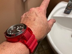 INVICTA TRANSLUCENT RED DIVER MODEL 32329 NEW BATTERY CHEAP! GRAB IT!!