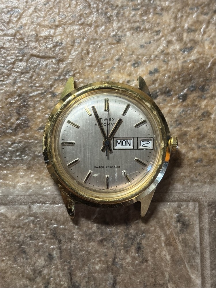 Vintage 37mm Gold Tone Timex Viscount 48861 10978 Watch 1978 Runs