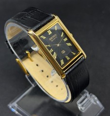Vintage Seiko Slim Quartz Japanese Men’s Wrist Watch With DDP Shipping