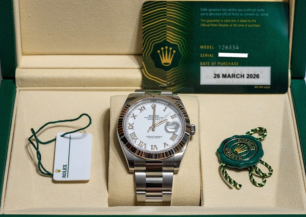 2026 NEW UNWORN Rolex Datejust 41mm 126334 Gold Fluted Bezel-White Roman Dial
