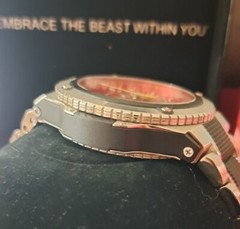 Renato Calibre Buzo – Limited 13/75 – Rubber integration – Red dial – Excellent