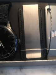 Fashion Men’s Watch Set•Money Clip•Luggage Tag•Pill Case W Key Ring BRAND NEW