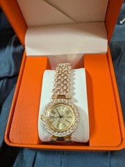 Gcolor Rhinestone Wristwatch Working
