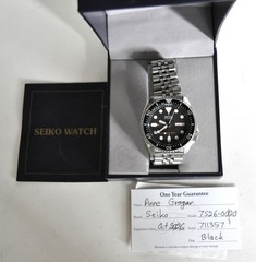 Seiko diver’s watch #7S26-0020 SKX007 w/one yr. guarantee
