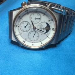 Seiko Quartz Chronograph Moon Phase White Roman Dial Two-Tone Bracelet 39m